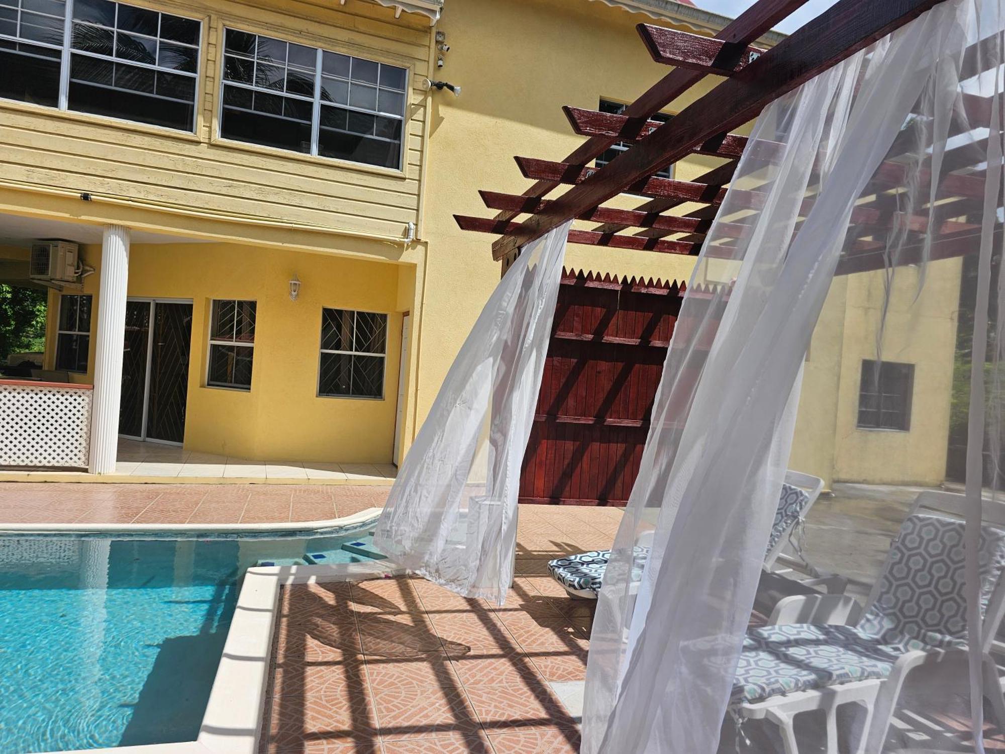 Hotel Royal Escape - 1 Anse La Raye Exterior foto